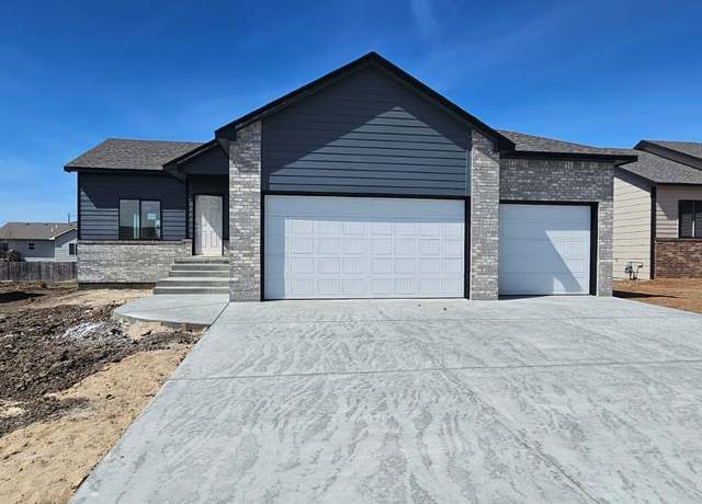 Property at 5849 N Newport St, Park City, KS 67219, 4 beds, 3 baths