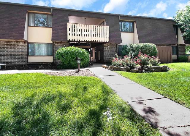 Property at 1500 E 10th Unit C-12, Winfield, KS 67156, 2 beds, 1.5 baths
