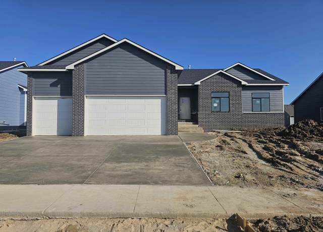 Property at 13409 E Gilbert St, Wichita, KS 67230, 5 beds, 3 baths