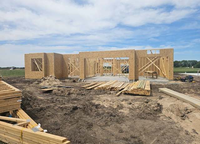 Property at 1620 E Appleton St, Valley Center, KS 67147, 3 beds, 2 baths