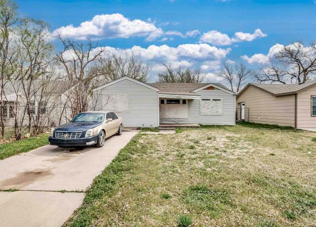 Property at 2250 N Piatt, Wichita, KS 67219, 2 beds, 1 bath