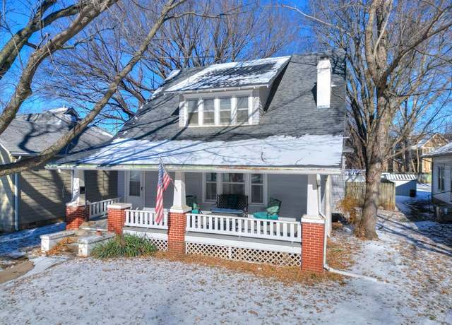 Property at 710 E 9th Ave, Winfield, KS 67156, 3 beds, 2 baths