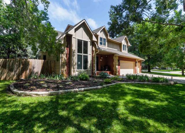 Property at 9610 W 18th St N, Wichita, KS 67212, 4 beds, 3.5 baths