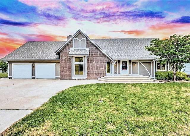 Property at 132 Timberlane Dr, Haysville, KS 67060, 4 beds, 3.5 baths