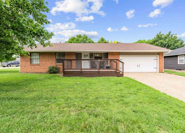 Property at 2808 Patty Dr, Salina, KS 67401, 2 beds, 2 baths