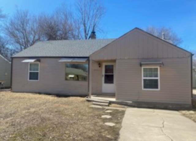 Property at 2425 S Mosley St, Wichita, KS 67216, 3 beds, 1 bath