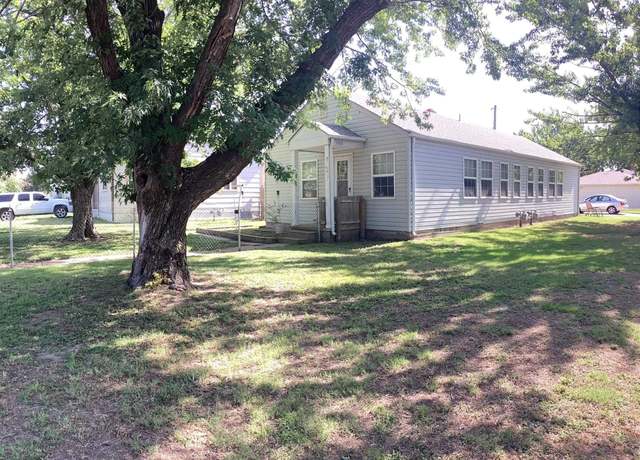 Property at 1302 E Clark St, Wichita, KS 67211, 2 beds, 2 baths