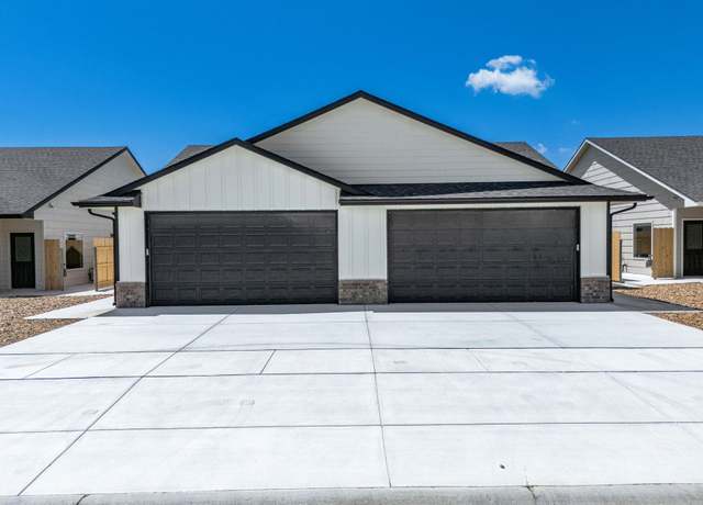 Property at 503 E Harper St, Valley Center, KS 67147-8955, 2 beds