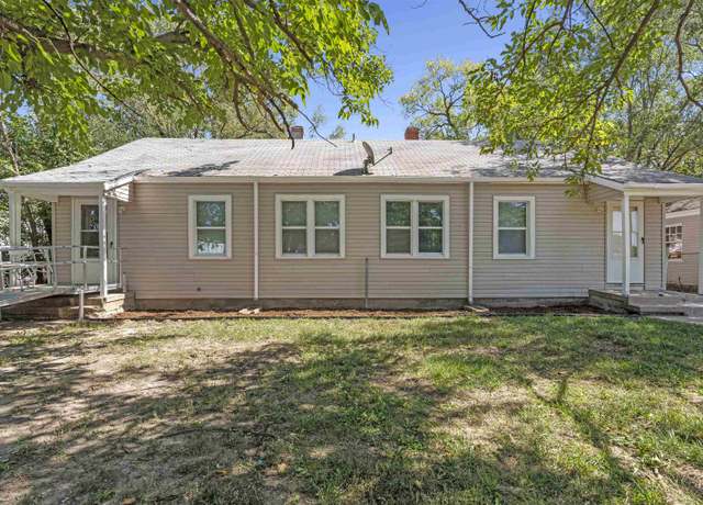 Property at 924 & 926 N Glendale, Wichita, KS 67208, 2 beds