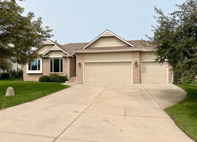 Property at 865 N Bristol Ct, Wichita, KS 67206-4319, 5 beds, 3 baths