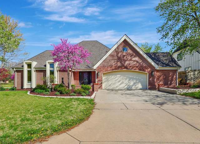 Property at 6904 E Aberdeen, Wichita, KS 67206, 5 beds, 4.5 baths
