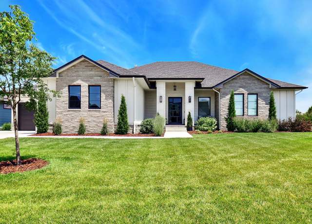 Property at 2103 N 159th Ct E, Wichita, KS 67230, 5 beds, 4.5 baths
