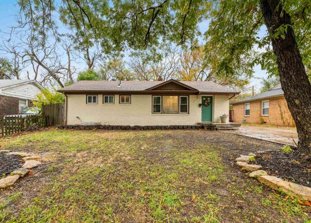 Property at 939 S Apache Dr, Wichita, KS 67207, 4 beds, 2 baths