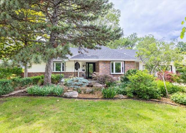 Property at 2047 N Westridge, Wichita, KS 67203, 2 beds, 3 baths