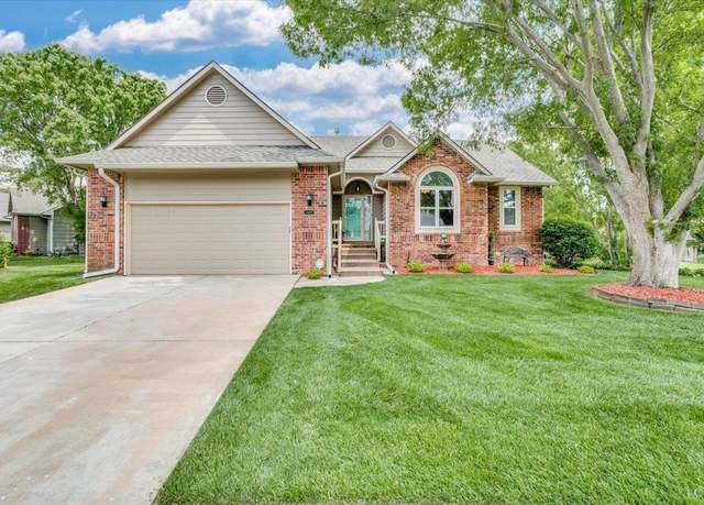 Property at 2420 N Hazelwood St, Wichita, KS 67205, 4 beds, 3 baths