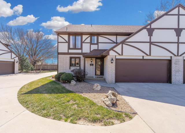 Property at 641 N Woodlawn St Apt 4, Wichita, KS 67208, 3 beds, 2.5 baths