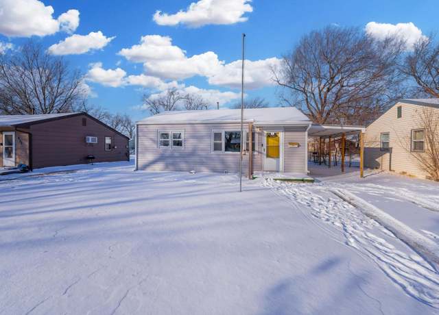 Property at 437 E Elm, Valley Center, KS 67147, 2 beds, 1 bath