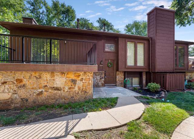 Property at 2421 S Yellowstone St, Wichita, KS 67215, 2 beds, 1.5 baths