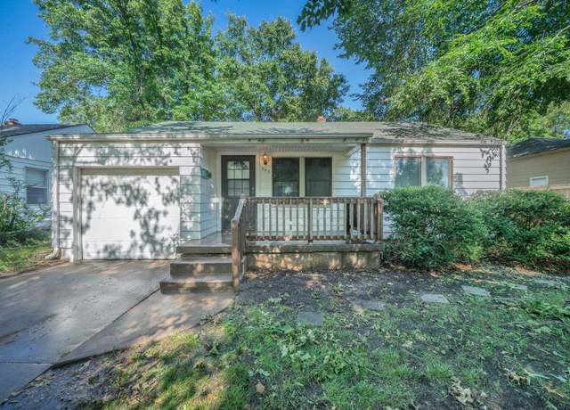 Property at 742 S Crestway St, Wichita, KS 67218, 2 beds, 1 bath