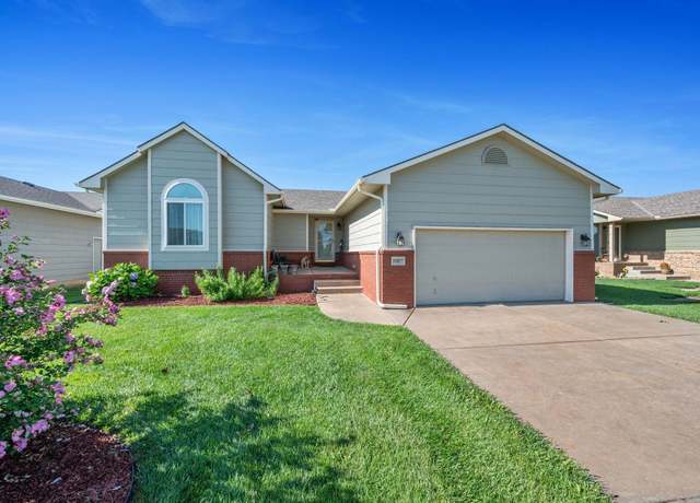 Property at 11827 W Grant Ct, Wichita, KS 67209, 4 beds, 3 baths
