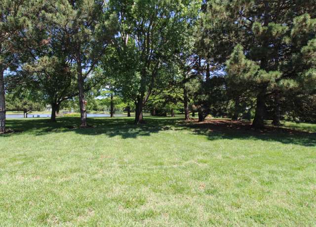 Property at 2206 N Chadsworth, Wichita, KS 67205-1502