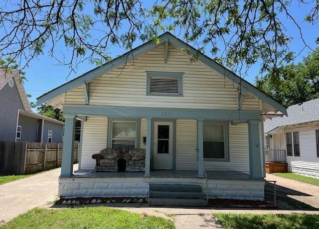 Property at 1321 S Main, Wichita, KS 67213, 2 beds, 1 bath