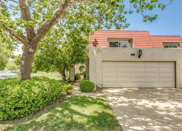 Property at 60 E Via Roma St, Wichita, KS 67230, 2 beds, 2.5 baths