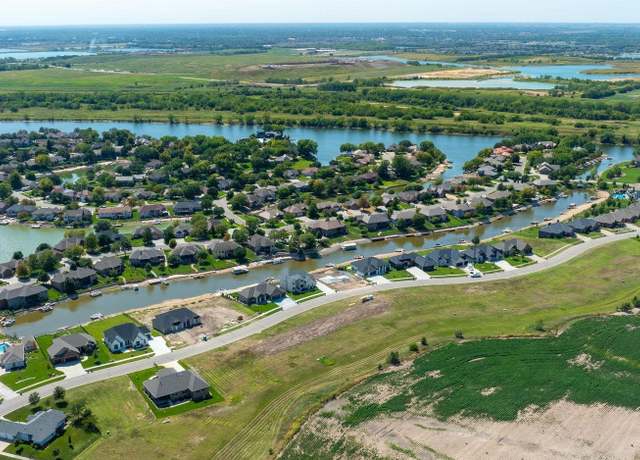 Property at 3118 W Crystal Beach St, Wichita, KS 67204