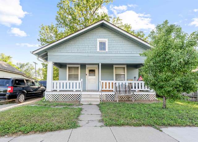 Property at 1303 N 9th St, Salina, KS 67401, 3 beds, 1 bath