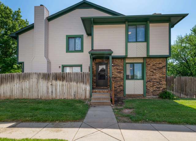 Property at 9005 W Westlawn St Unit 3, Wichita, KS 67212, 3 beds, 2.5 baths