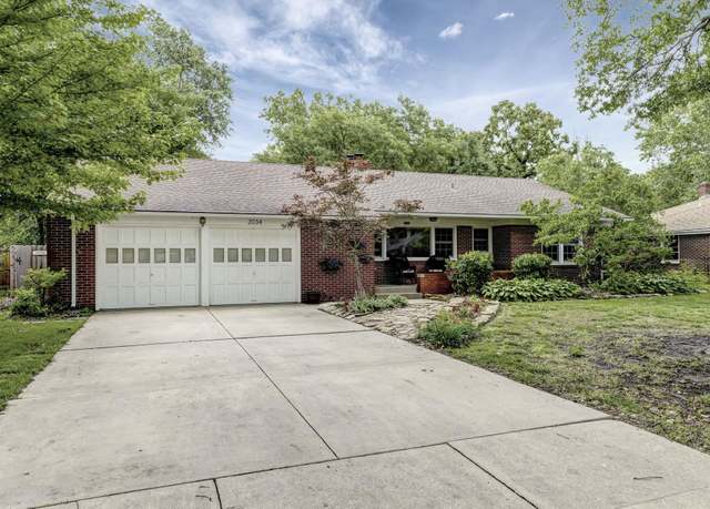 Property at 2034 N Payne Ave, Wichita, KS 67203, 3 beds, 2 baths