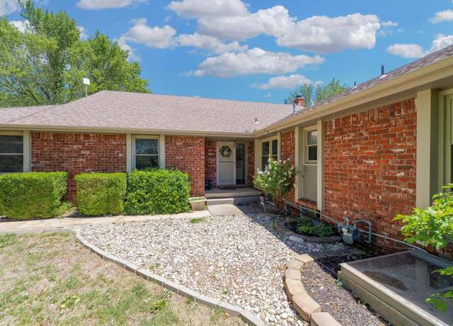 Property at 4454 SW Lakeview Ct, Towanda, KS 67144, 5 beds, 5 baths
