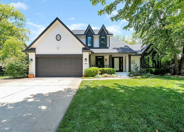 Property at 1320 N Rutland Cir, Wichita, KS 67206, 4 beds, 3.5 baths