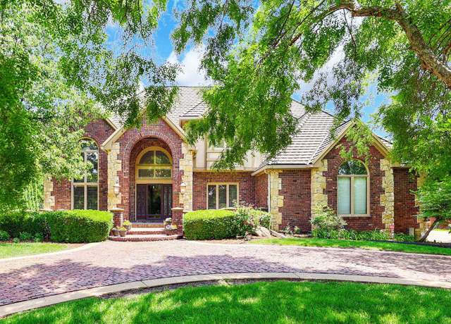 Property at 9451 E Cross Creek Ct, Wichita, KS 67206, 4 beds, 5 baths