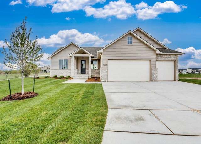 Property at 9637 W Cedar Ln, Maize, KS 67101, 5 beds, 3 baths