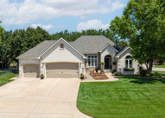 Property at 1395 N Hickory Creek Ct, Wichita, KS 67235, 4 beds, 3 baths