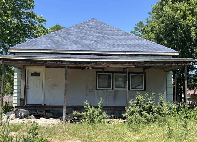 Property at 206 E Nebraska, Turon, KS 67583, 3 beds, 1 bath
