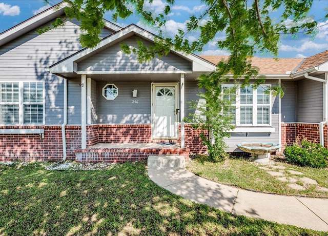 Property at 846 E Karla Ct, Haysville, KS 67060, 3 beds, 2 baths