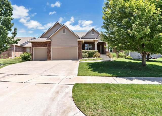 Property at 2204 N Stonegate Cir, Andover, KS 67002, 5 beds, 3 baths