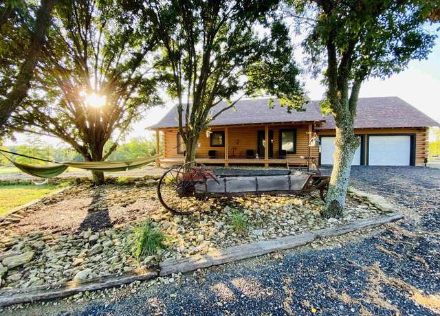 Property at 5262 SW 96th St, Augusta, KS 67010, 3 beds, 2 baths