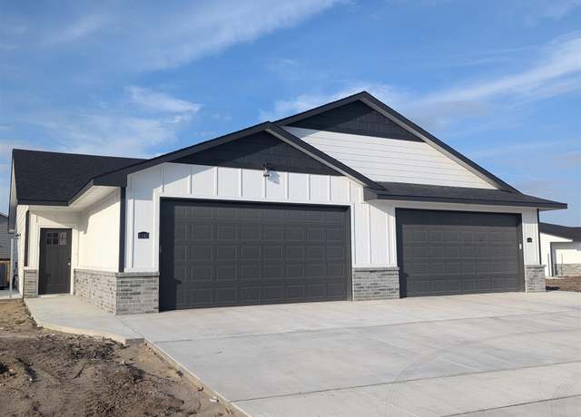 Property at 1140-1142 Trek Cir, Goddard, KS 67052, 2 beds