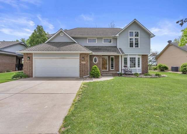 Property at 2719 W Driftwood Cir, Wichita, KS 67204, 4 beds, 3.5 baths
