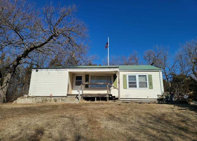 Property at 422 W Main St, Cambridge, KS 67023, 2 beds, 1 bath