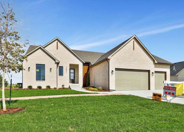 Property at 11614 E Winston St, Wichita, KS 67226, 5 beds, 4.5 baths