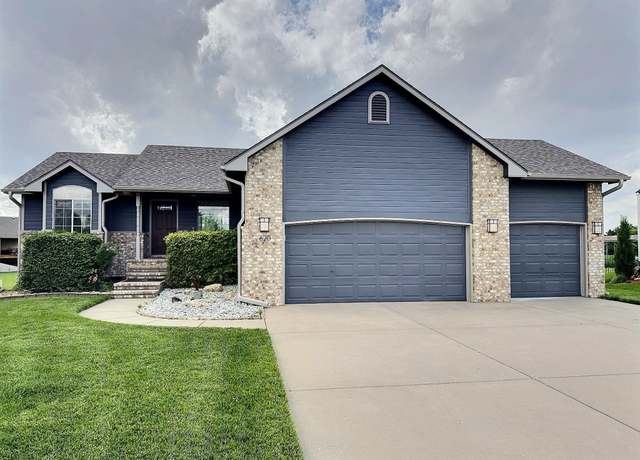 Property at 620 Goldspike, Newton, KS 67114, 4 beds, 3 baths
