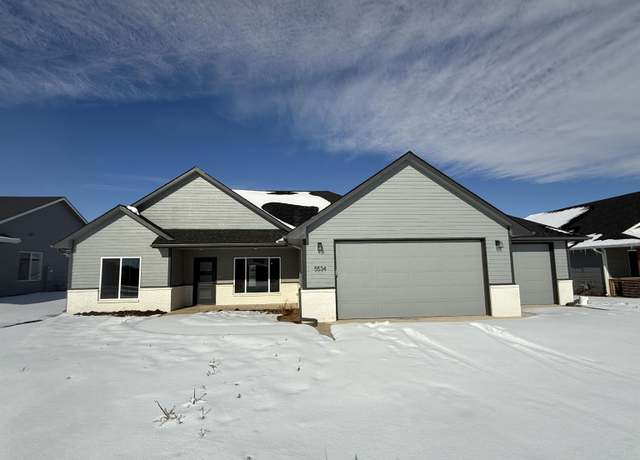 Property at 5534 W 42nd Street South, Wichita, KS 67215, 3 beds, 2 baths