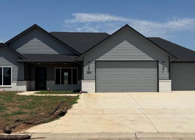 Property at 5534 W 42nd Street South, Wichita, KS 67215, 3 beds, 2 baths