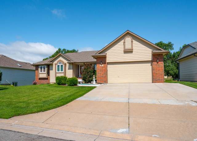 Property at 105 S Brownthrush Cir, Wichita, KS 67209, 4 beds, 3 baths