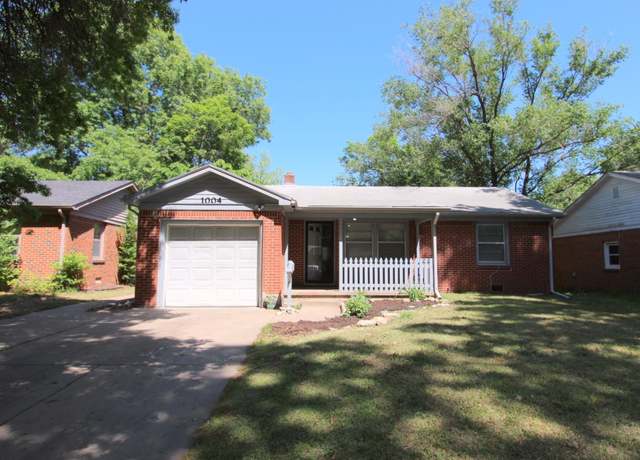 Property at 1004 Prairie Park Rd, Wichita, KS 67218, 2 beds, 1 bath