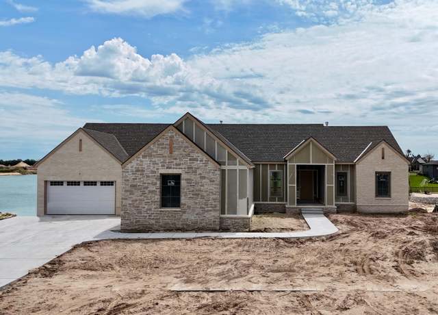 Property at 4624 N Ridge Port St, Wichita, KS 67205, 5 beds, 5 baths